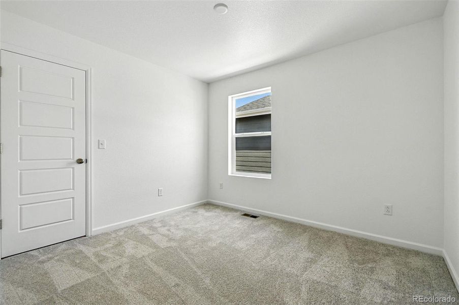 2094 Wagon Wheel ~ Ready Now