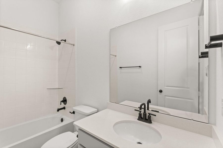 Note: Sample product photo. Actual exterior and interior selections may vary by homesite. Photo may be virtually staged Note: Sample product photo. Actual exterior and interior selections may vary by homesite. Photo may be virtually staged