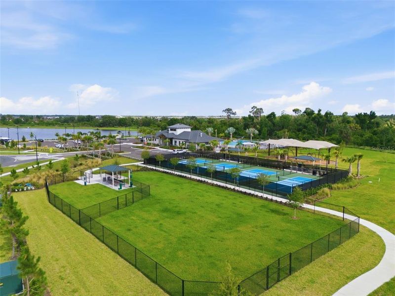 Community amenities in Stonegate Preserve, Palmetto (Image 37).