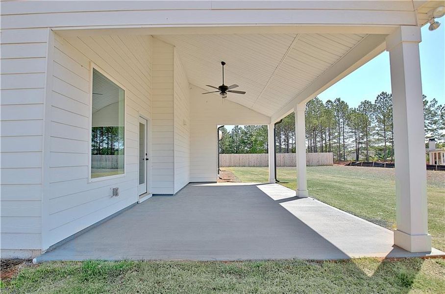 Exterior details and patio area of a home in , Senoia (Image 23).