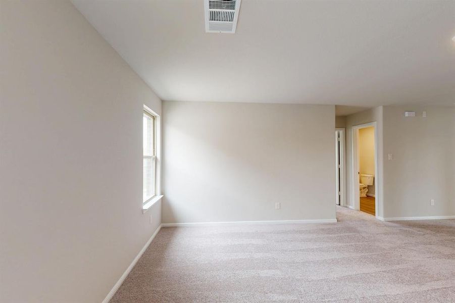 Spacious, unfurnished interior of a new home in Forest Park, Princeton (Image 22). Spacious, unfurnished interior of a new home in Forest Park, Princeton (Image 22).
