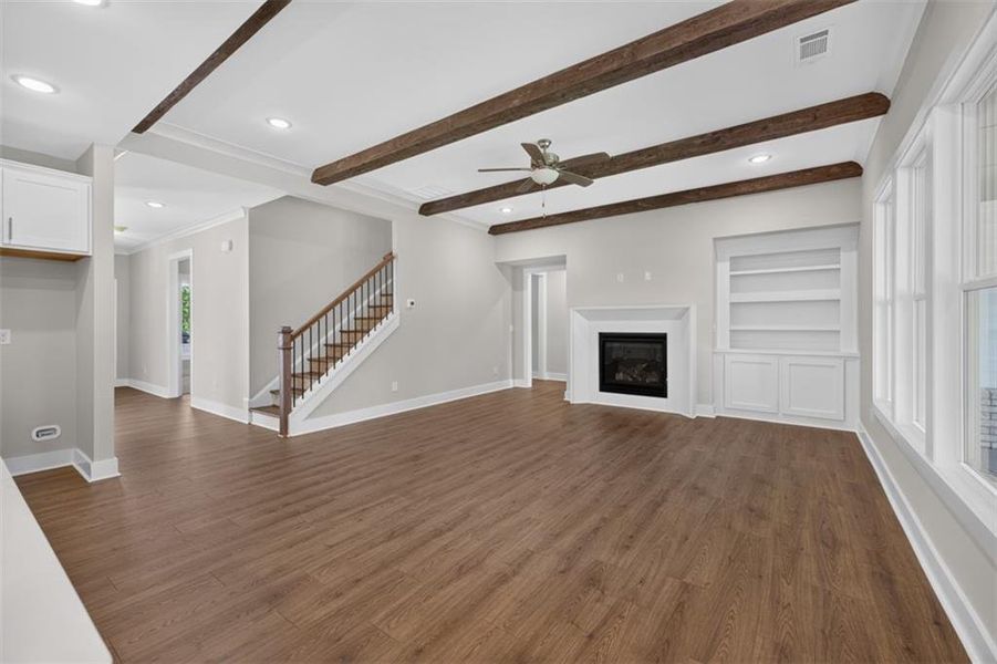 Spacious, unfurnished interior of a new home in , Gainesville (Image 45).
