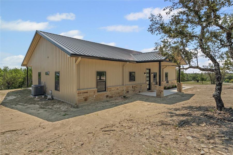 Front exterior of a new home in , Springtown, TX, highlighting curb appeal (Image 25). Front exterior of a new home in , Springtown, TX, highlighting curb appeal (Image 25).