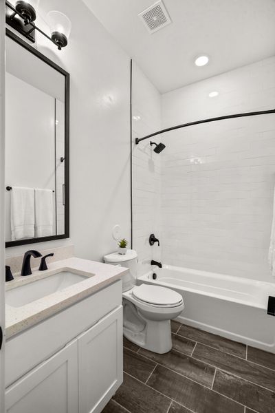 Furnished interior view inside a new home in Gateway Estates, El Paso (Image 12). Furnished interior view inside a new home in Gateway Estates, El Paso (Image 12).