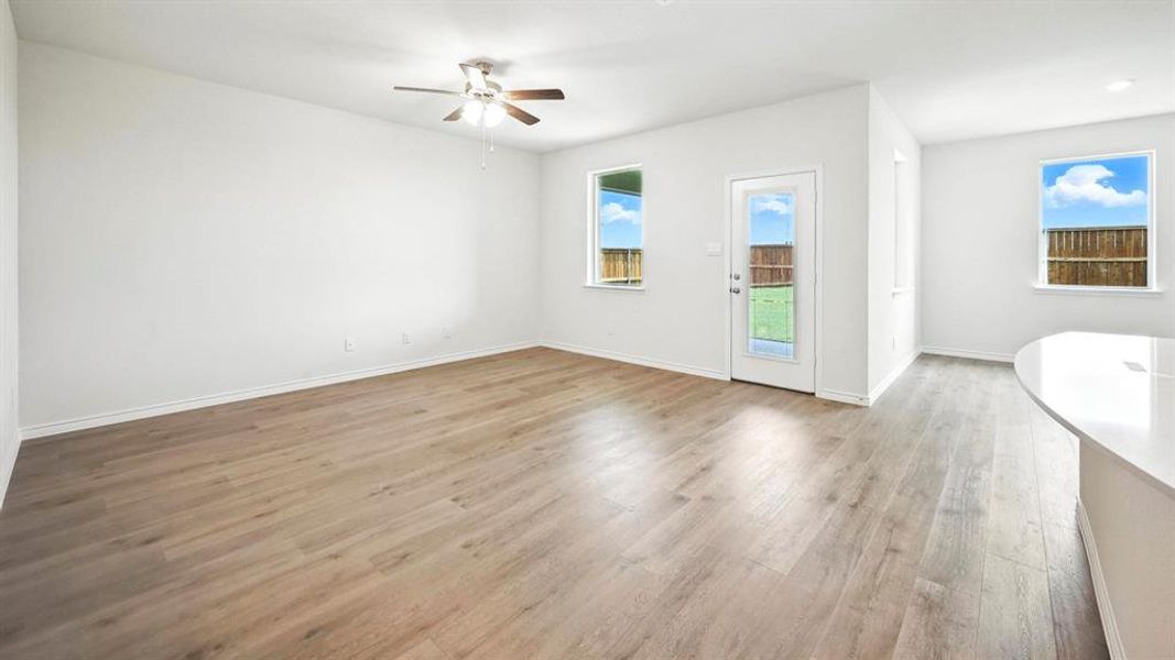 Spacious, unfurnished interior of a new home in Trailstone, Caddo Mills (Image 19).