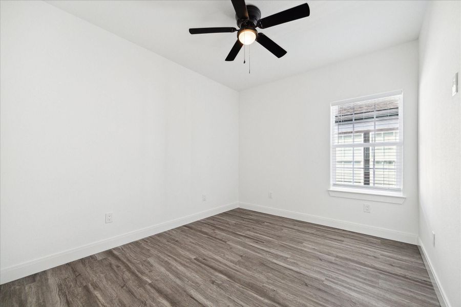 Spacious, unfurnished interior of a new home in , Wharton (Image 6).