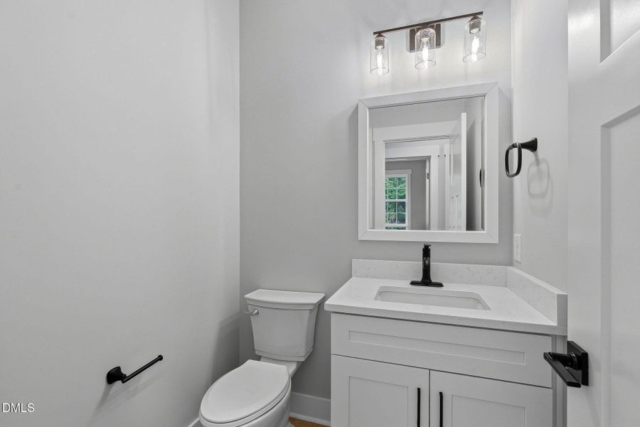 16-web-or-mls-DSC01582 16-web-or-mls-DSC01582
