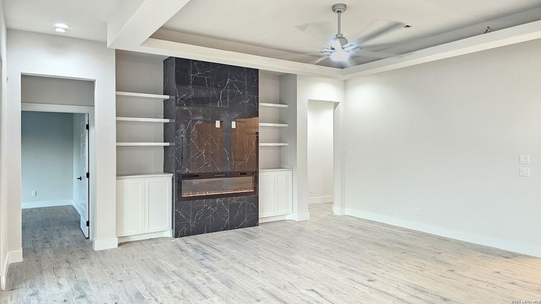 Spacious, unfurnished interior of a new home in , San Antonio (Image 40). Spacious, unfurnished interior of a new home in , San Antonio (Image 40).