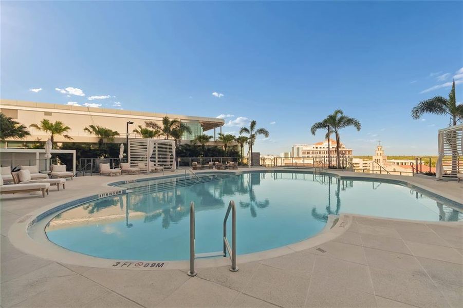 Community amenities in , St. Petersburg (Image 64).