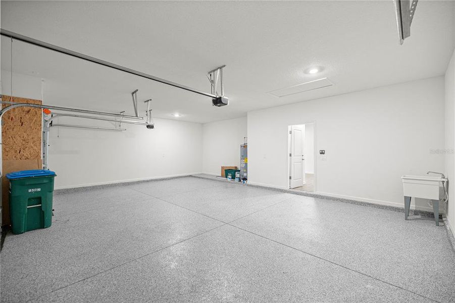 Image 40 of a home in .