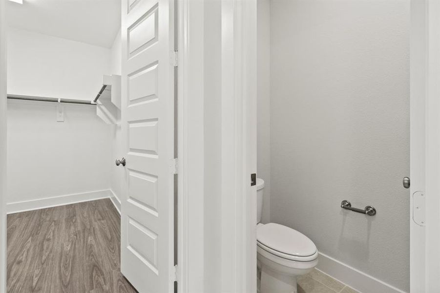 Furnished interior view inside a new home in Lyons Crest Estates, Garland (Image 7).