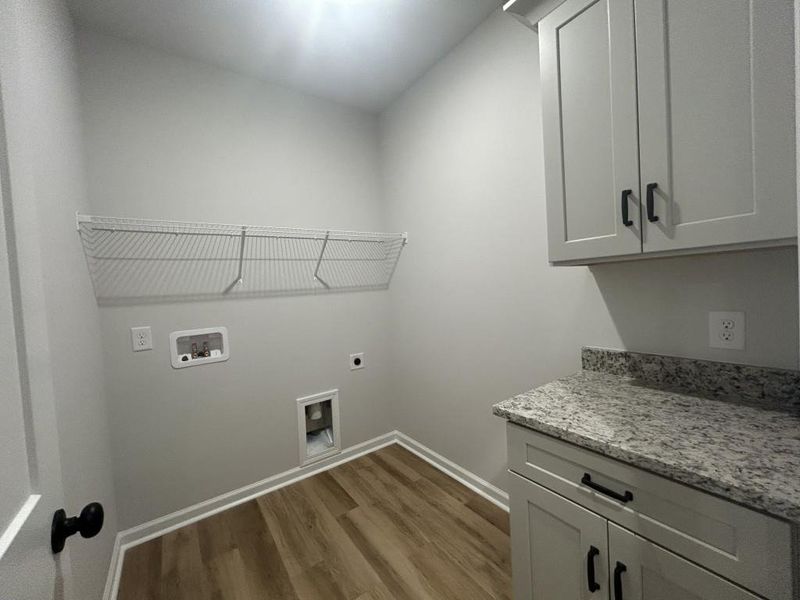 Spacious, unfurnished interior of a new home in , Commerce (Image 9).