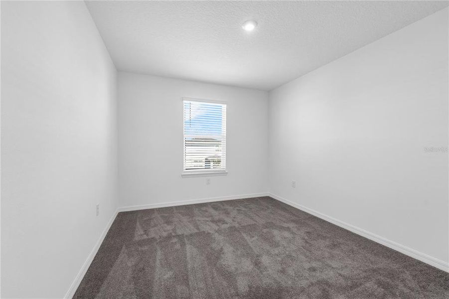 Spacious, unfurnished interior of a new home in Oakfield Trails, Parrish (Image 31).