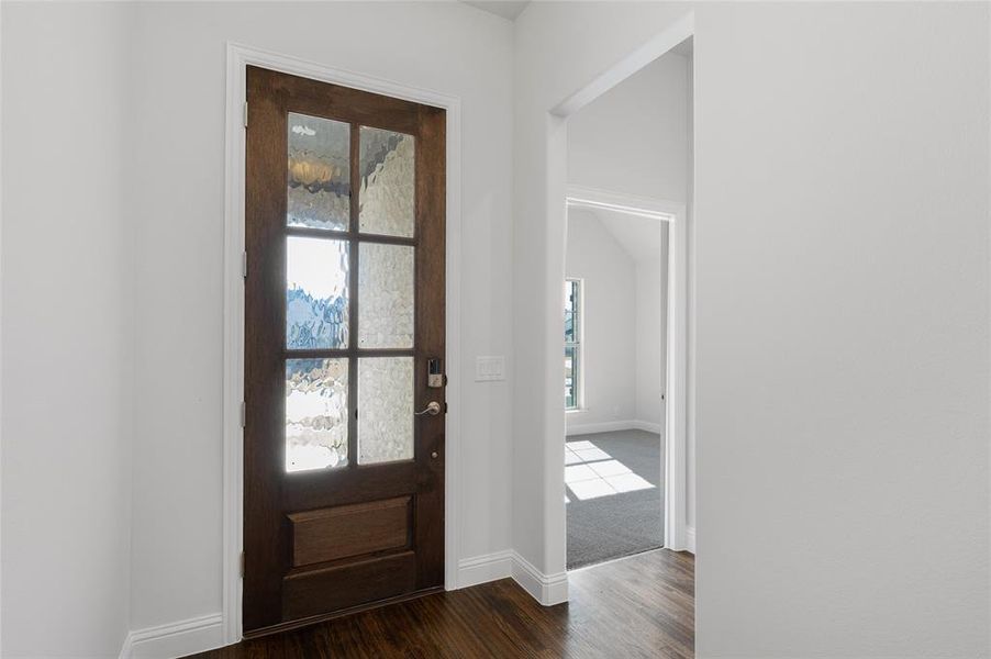 Spacious, unfurnished interior of a new home in Creekview Meadows, Pilot Point (Image 19).