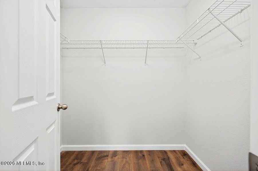 Spacious, unfurnished interior of a new home in , Jacksonville (Image 21).