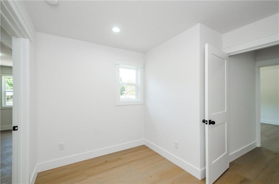 Image 36 of a home in .