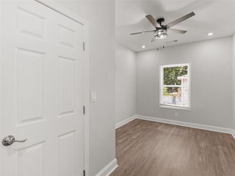 Spacious, unfurnished interior of a new home in , Griffin (Image 13).