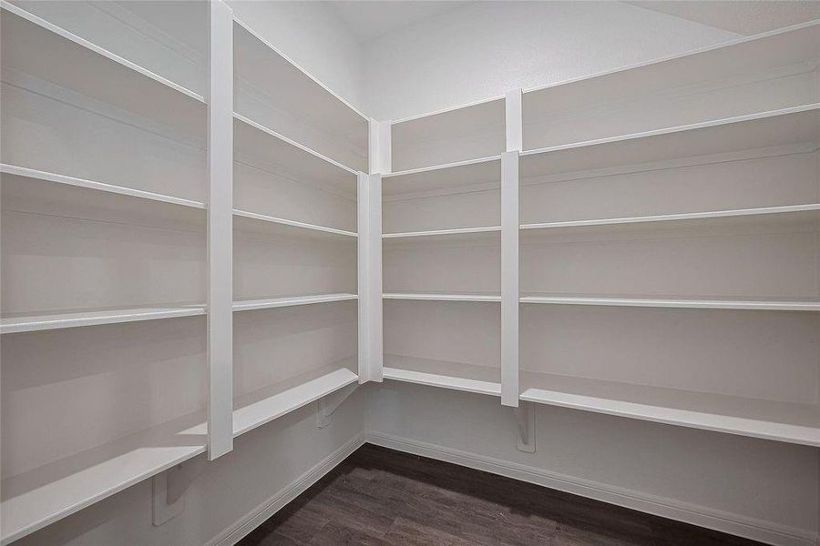 Spacious, unfurnished interior of a new home in , Dayton (Image 18).