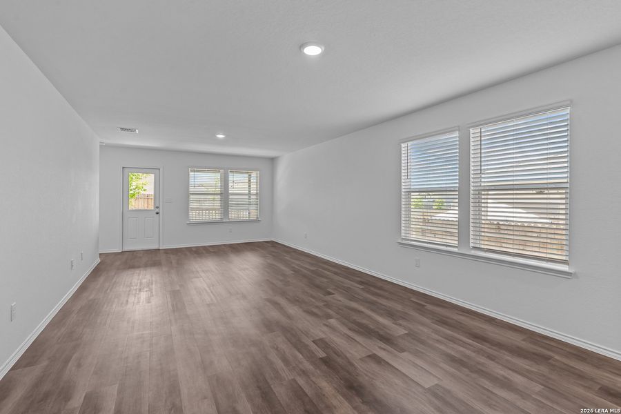 Spacious, unfurnished interior of a new home in Meadows at Clear Springs, New Braunfels (Image 13). Spacious, unfurnished interior of a new home in Meadows at Clear Springs, New Braunfels (Image 13).