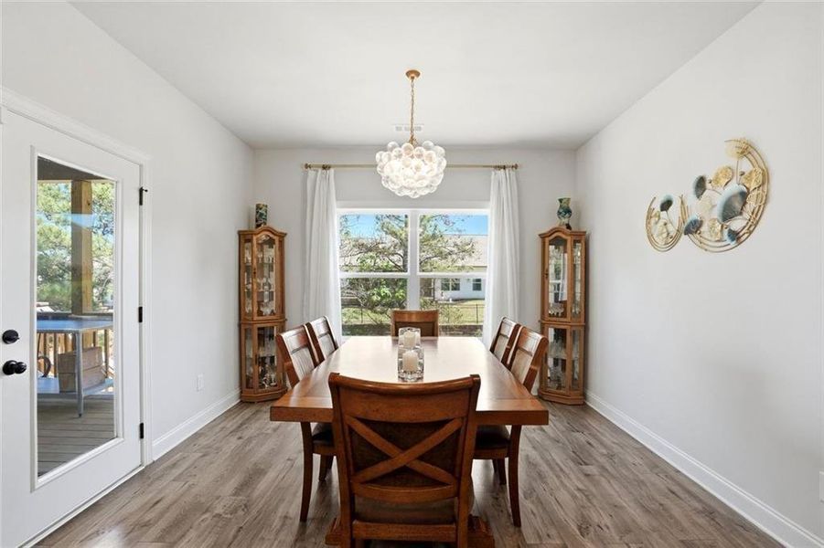 Furnished interior view inside a new home in Calgary Downs, Winder (Image 15).