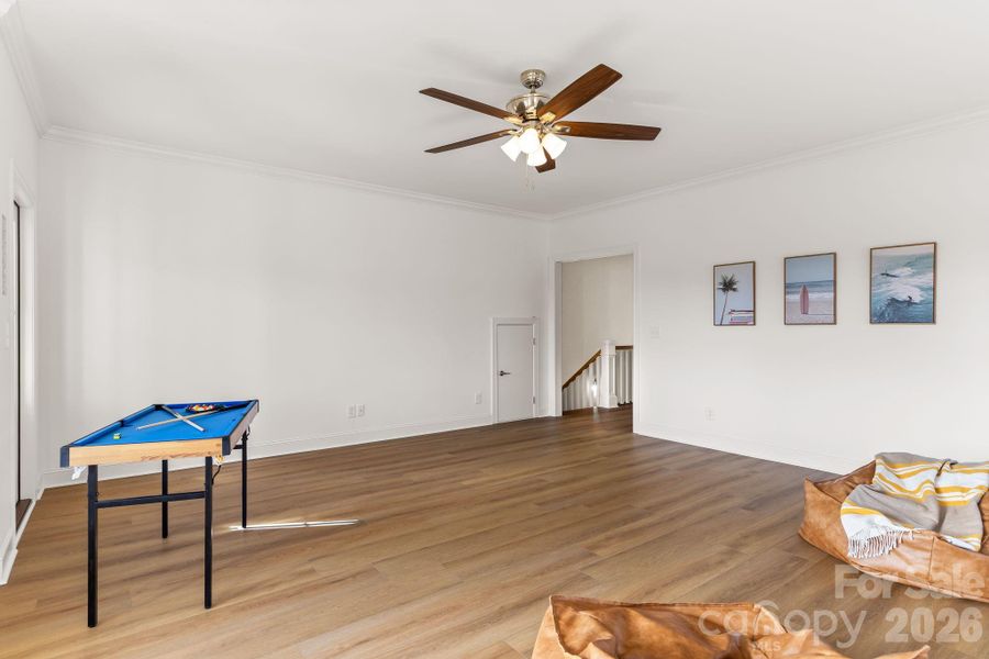 Image 44 of a home in .