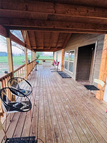 Exterior details and patio area of a home in , Wills Point (Image 15).
