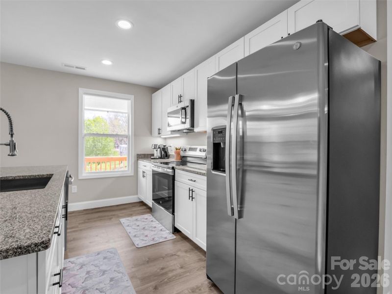 Furnished interior view inside a new home in , Hendersonville (Image 33). Furnished interior view inside a new home in , Hendersonville (Image 33).