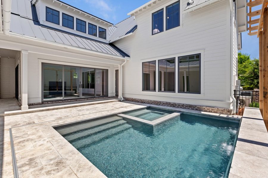 Exterior details and patio area of a home in , Charleston (Image 28).