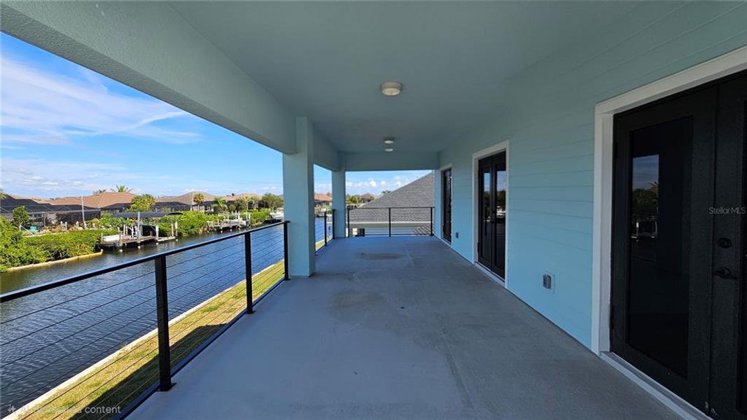 Exterior details and patio area of a home in , Port Charlotte (Image 17).