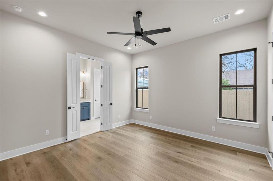 Spacious, unfurnished interior of a new home in , Waco (Image 15). Spacious, unfurnished interior of a new home in , Waco (Image 15).