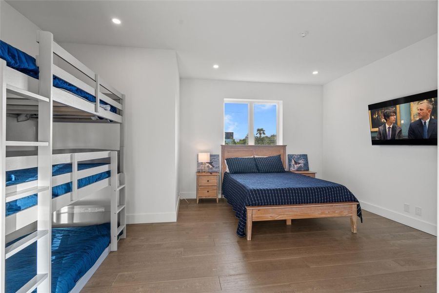 Furnished interior view inside a new home in , Pompano Beach (Image 11).