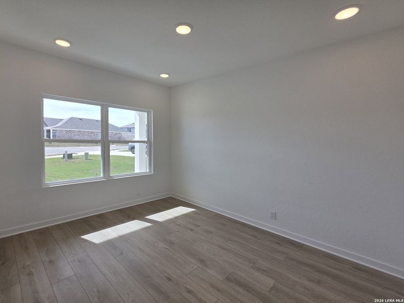 Spacious, unfurnished interior of a new home in Saddlebrook Ranch, Schertz (Image 21).