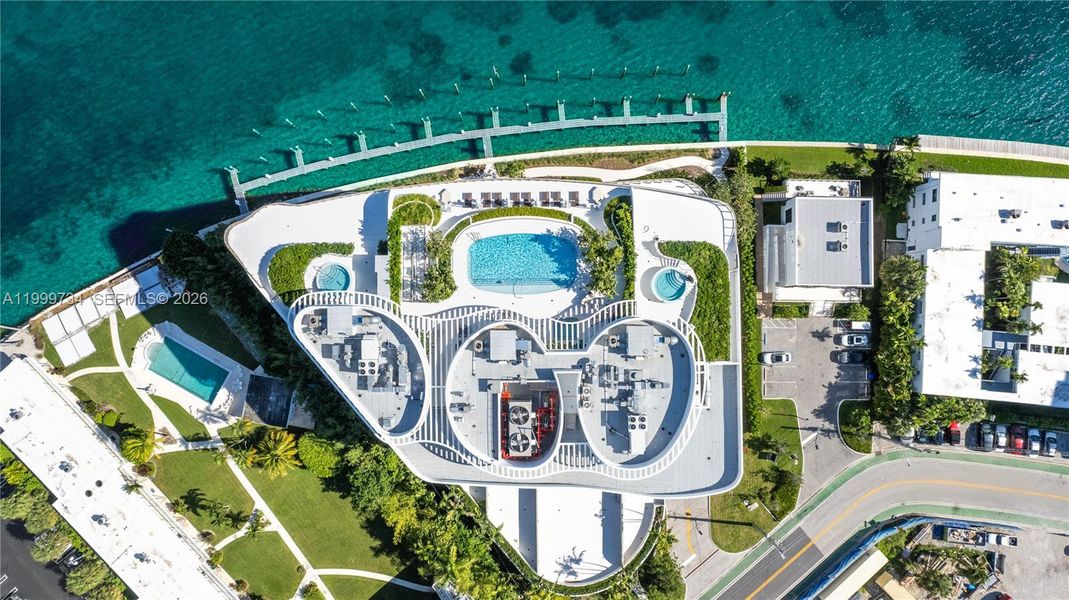 Community amenities in , Bay Harbor Islands (Image 55).