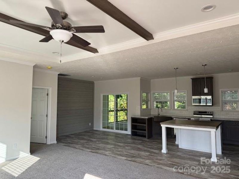 Image 13 of a home in .