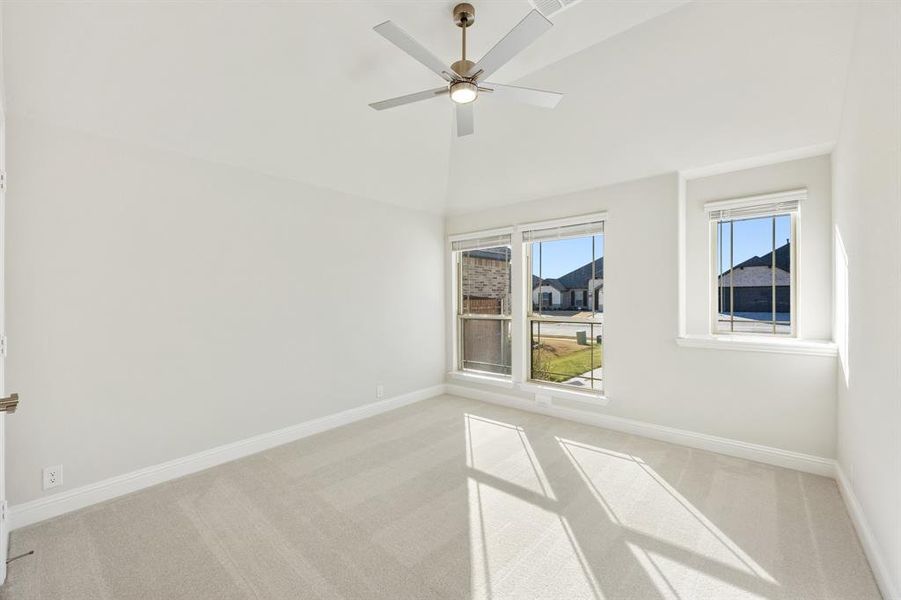 Spacious, unfurnished interior of a new home in Timberbrook, Justin (Image 31).