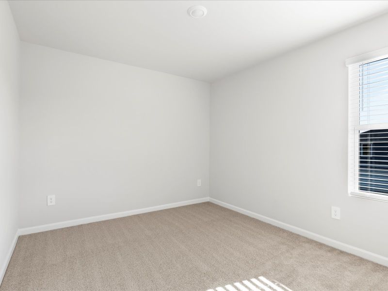 Spacious, unfurnished interior of a new home in Creek Ridge - Heritage Collection, Spartanburg (Image 21). Spacious, unfurnished interior of a new home in Creek Ridge - Heritage Collection, Spartanburg (Image 21).