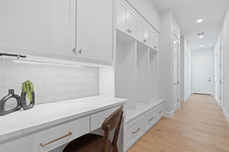 Mud room with lanning Desk