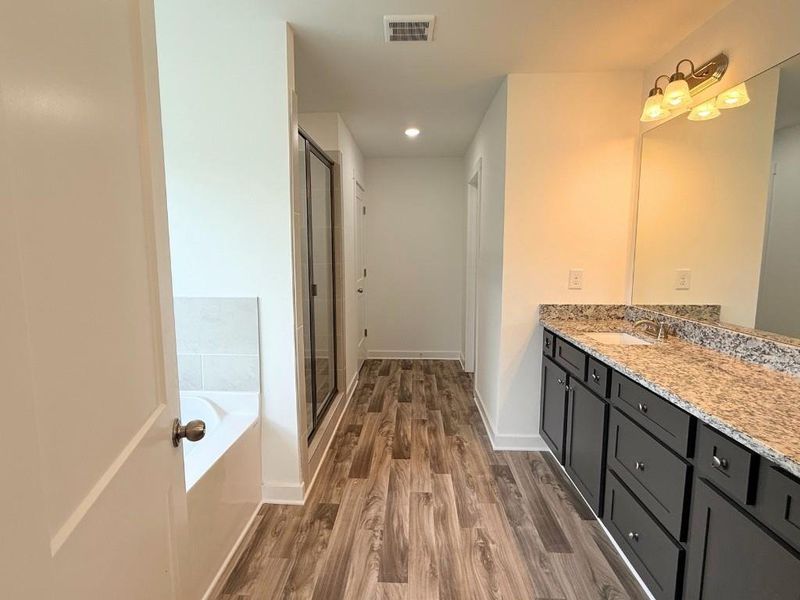 Image 27 of a home in Westlyn.