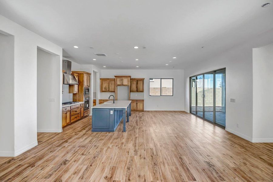 Spacious, unfurnished interior of a new home in Horizon at The Dells, Prescott (Image 21). Spacious, unfurnished interior of a new home in Horizon at The Dells, Prescott (Image 21).