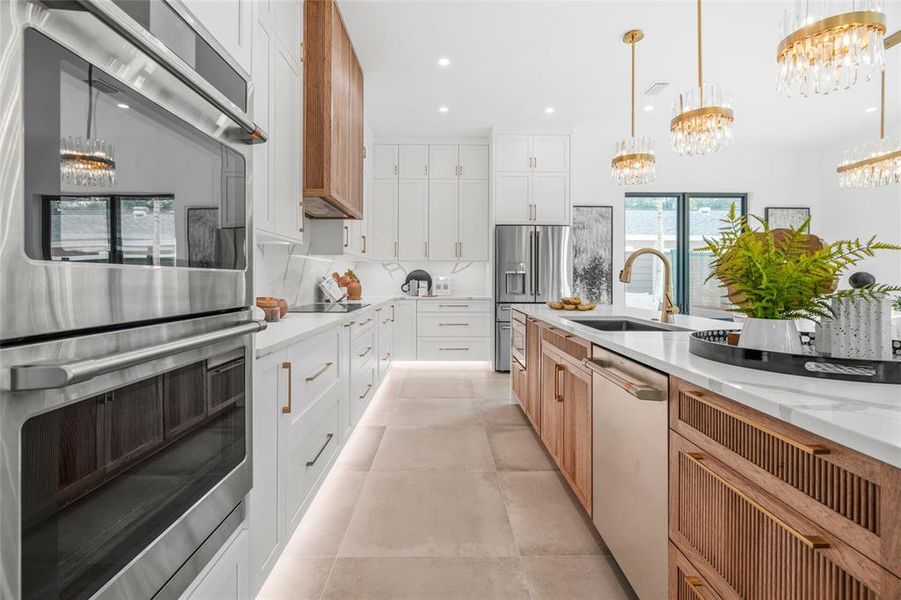 Furnished interior view inside a new home in , Sarasota (Image 40). Furnished interior view inside a new home in , Sarasota (Image 40).