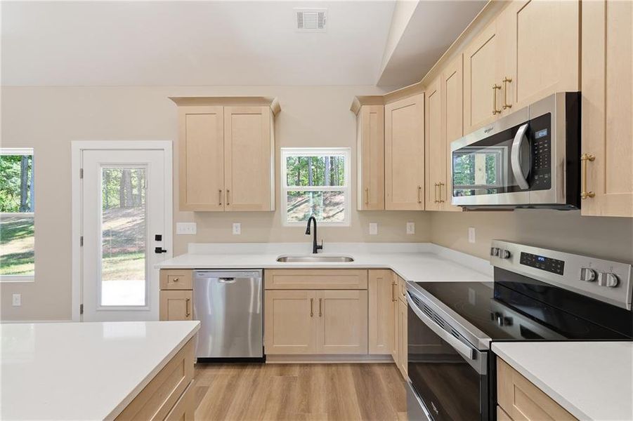 Furnished interior view inside a new home in , Clarkesville (Image 11).