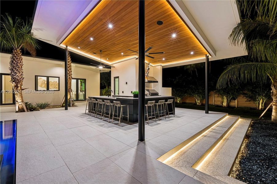 Exterior details and patio area of a home in , Pinecrest (Image 26).