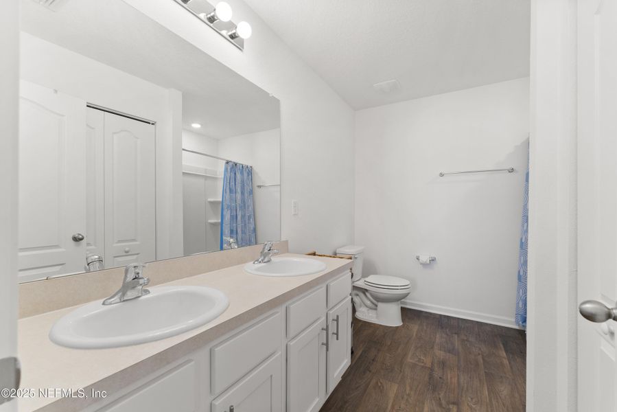 Furnished interior view inside a new home in The Arbors, Jacksonville (Image 7). Furnished interior view inside a new home in The Arbors, Jacksonville (Image 7).