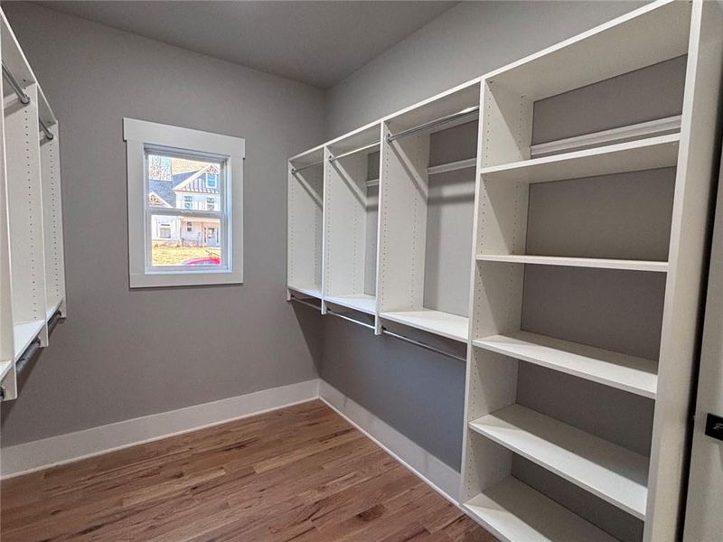 Image 43 of a home in .