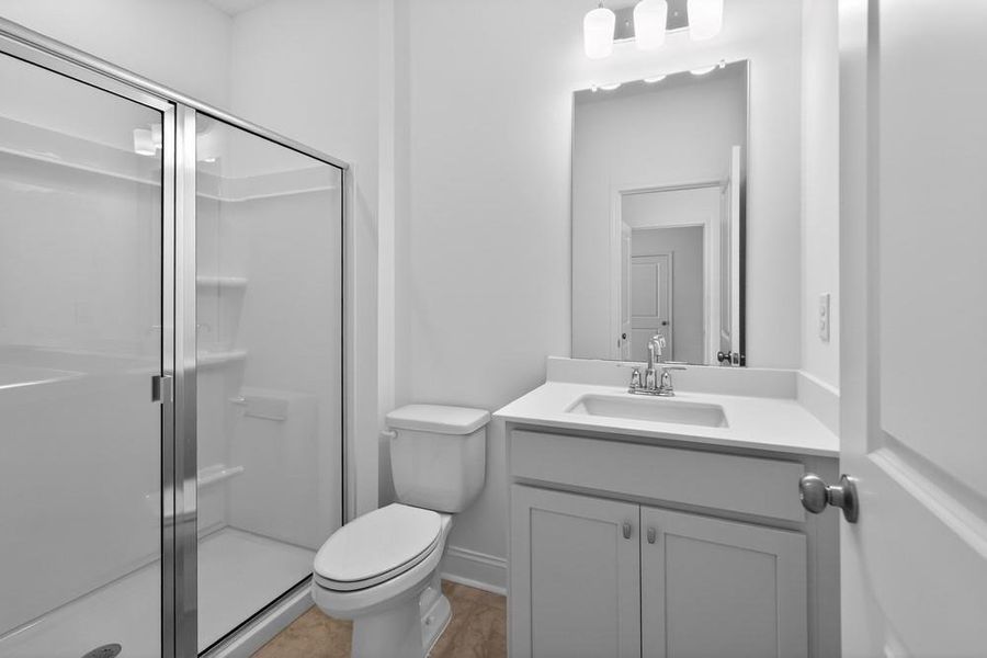 Furnished interior view inside a new home in Auburn Glen, Dacula (Image 7).