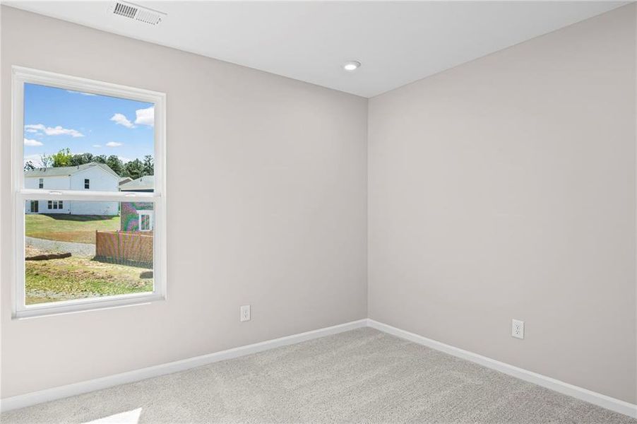 Spacious, unfurnished interior of a new home in Sage Woods, Dallas (Image 33).