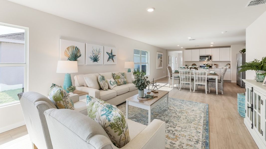 Representative furnished interior of a home built from the JEMISON by D.R. Horton in Coral Lakes - Tradition & Express, Punta Gorda (Image 10).