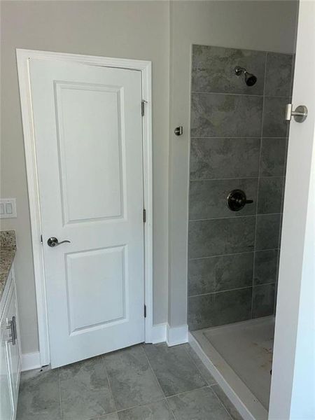 Image 14 of a home in . Image 14 of a home in .