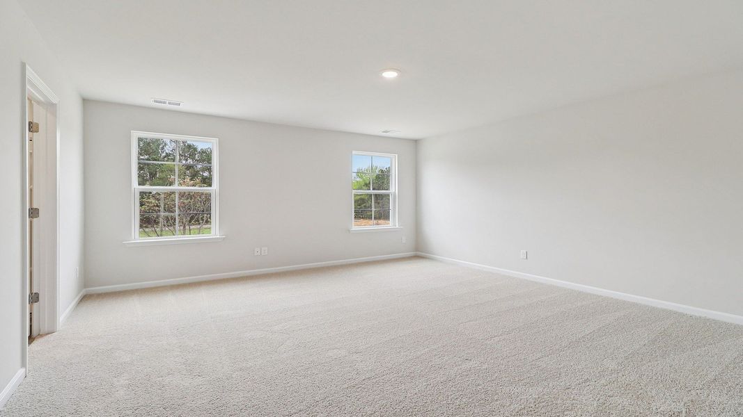 Spacious, unfurnished interior of a new home in Hunter's Branch, Hopkins (Image 22).