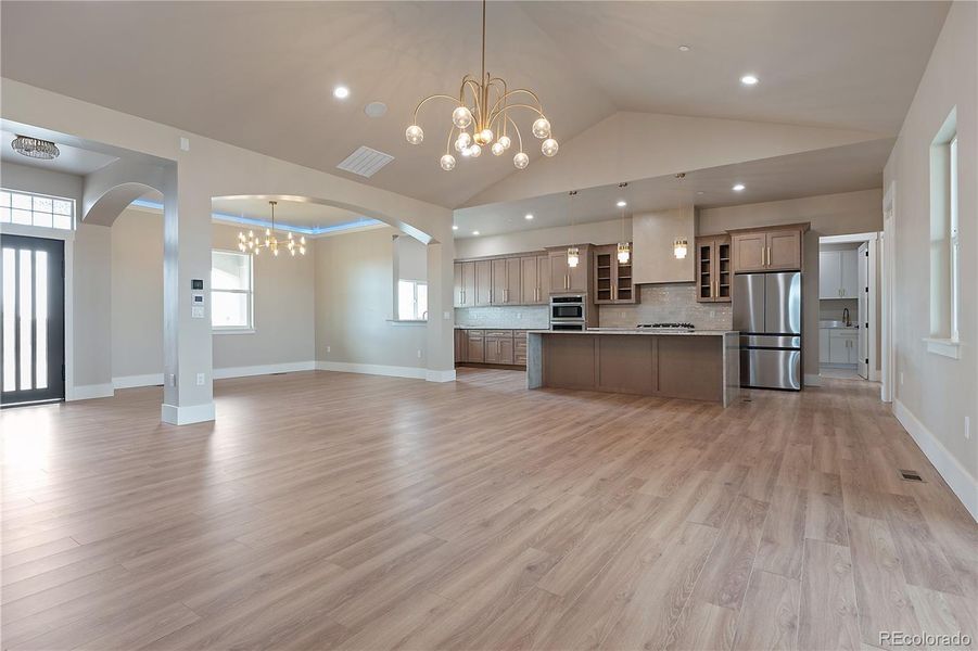 Spacious, unfurnished interior of a new home in , Fort Lupton (Image 22).